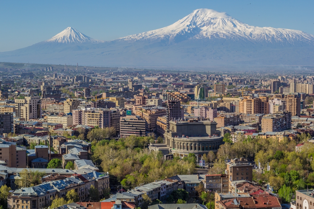 Mount_Ararat_and_the_Yerevan_skyline_0.jpg