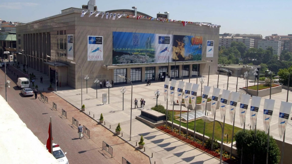 Ankara_Istanbul04_10_16x9.jpg