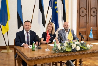 Koalitsioonileppe allkirjastajad